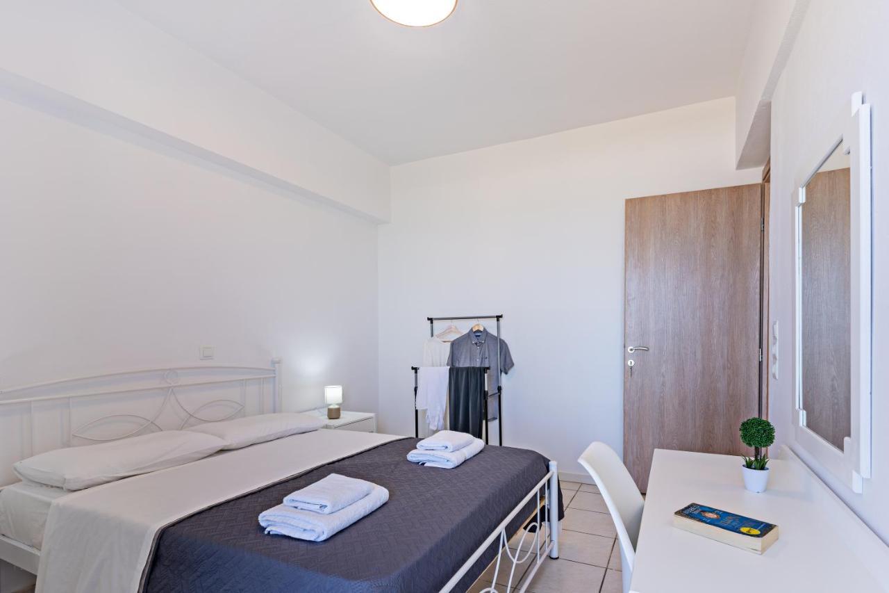 Azure Seaside Apts Magnisía Buitenkant foto