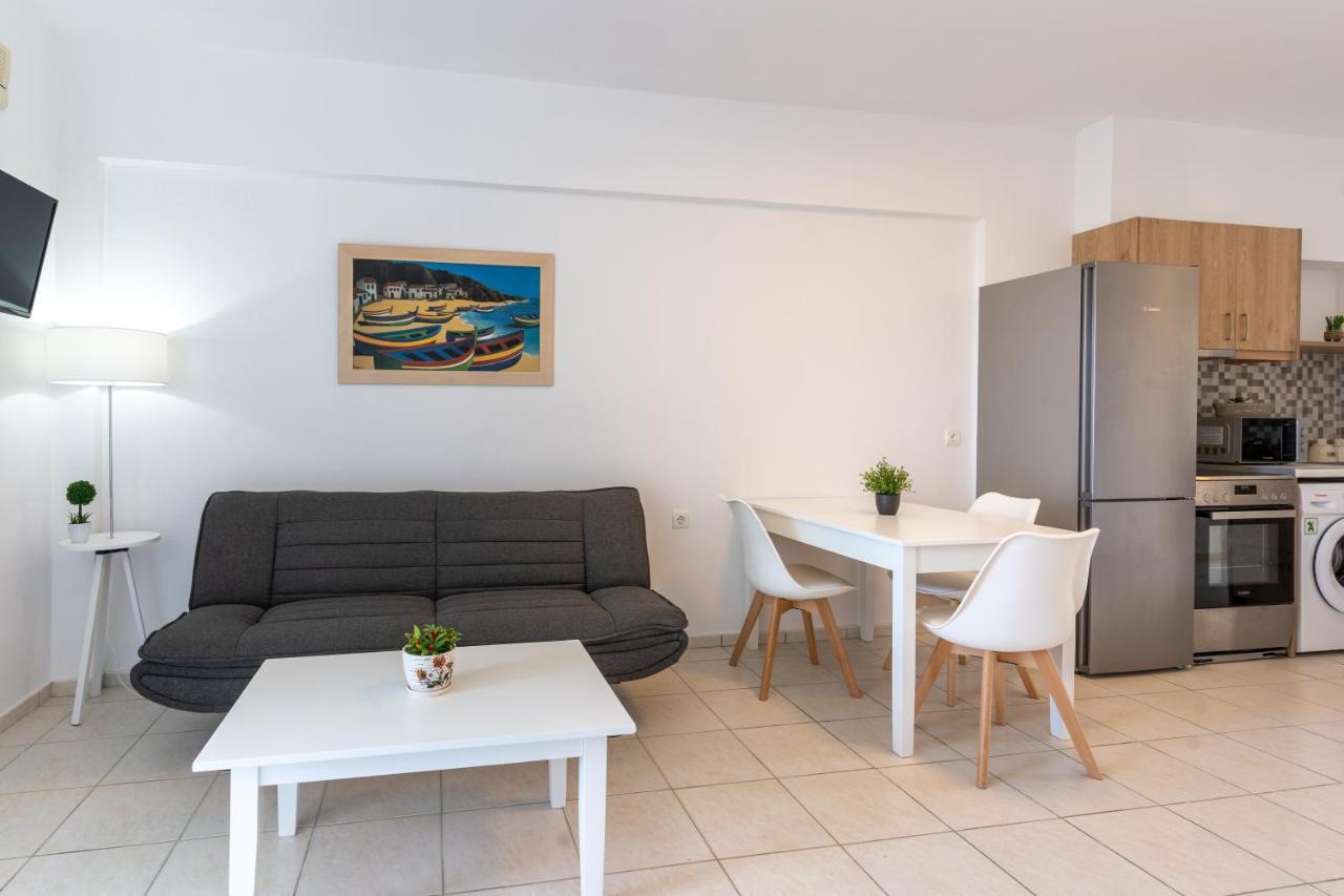 Azure Seaside Apts Magnisía Buitenkant foto