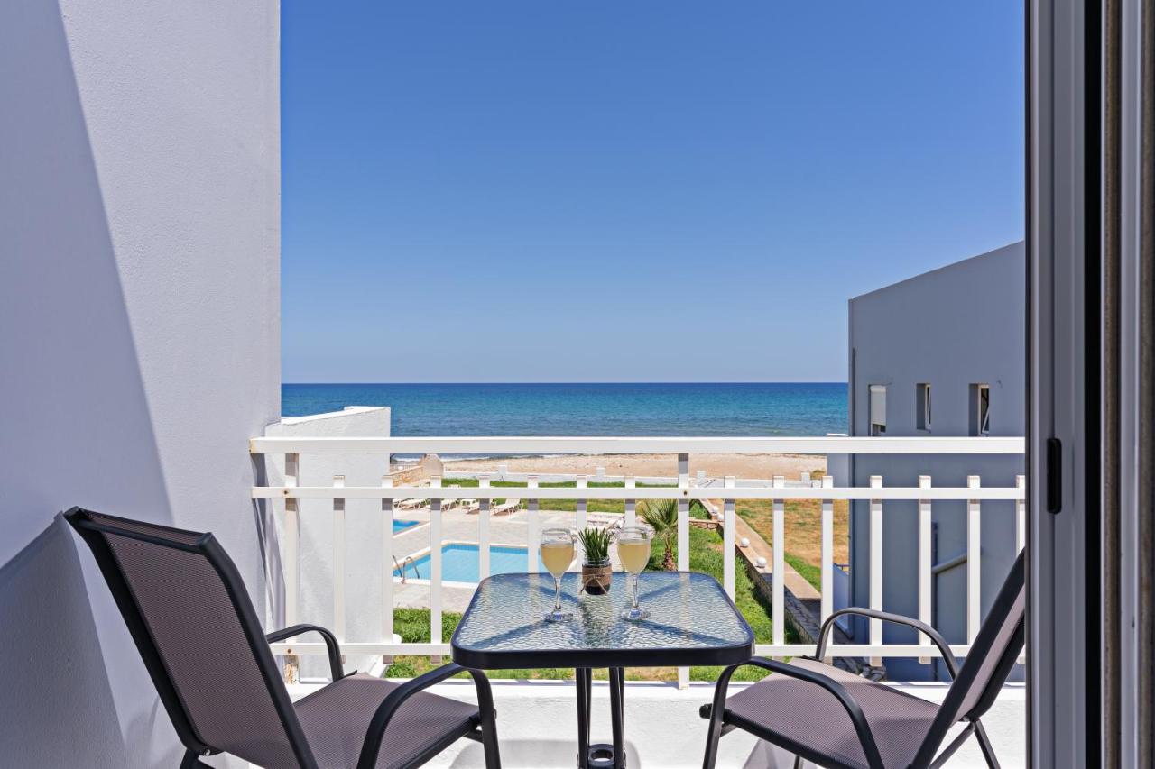 Azure Seaside Apts Magnisía Buitenkant foto