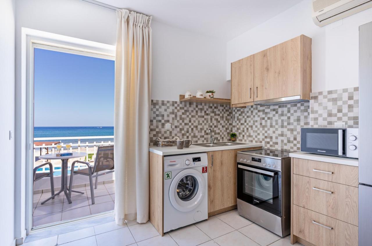 Azure Seaside Apts Magnisía Buitenkant foto